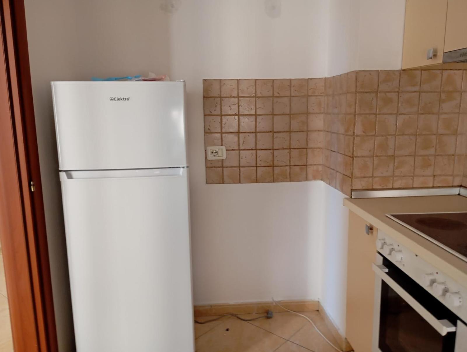 Royal 3 Hostel 티라나 외부 사진